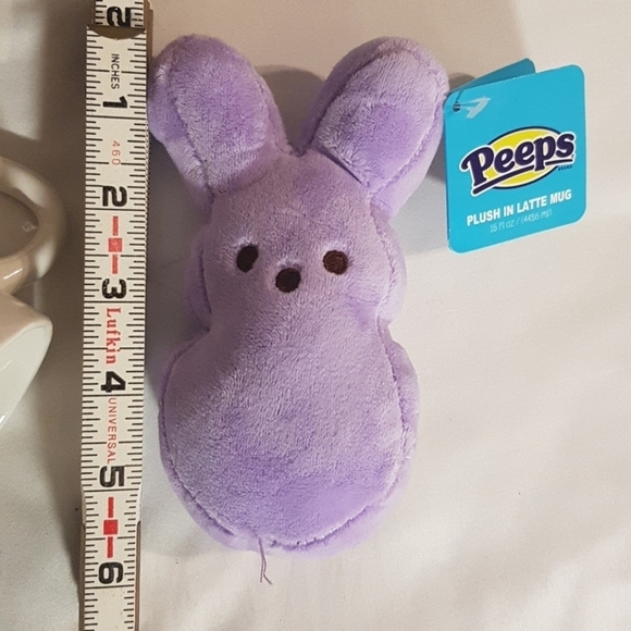 Peeps plush in 15 fl oz Latte coffee mug with stuffed peep inside - Picture 2 of 6